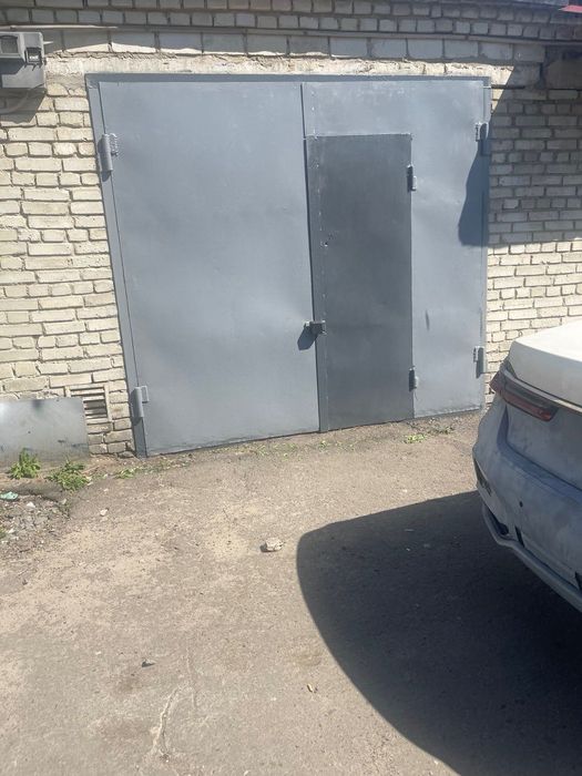 Цегляний гараж, оренда