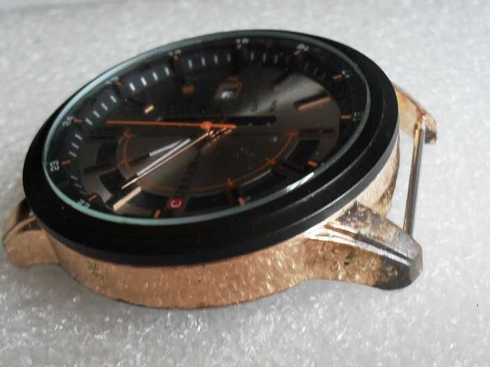 Ogromny zegarek Curren jak budzik bardzo dokładny