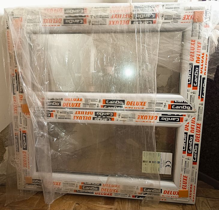 Janela PVC Oscilobatente 100x100 Nova (2 Folhas Vidro Duplo)