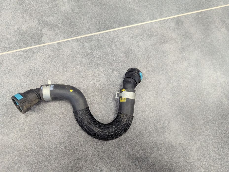 Патрубки, трубки радіаторів KIA NIRO 2024