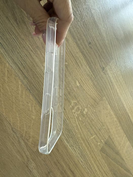 Przezroczyste etui na Iphone 16 pro
