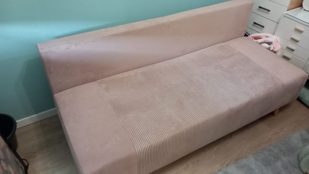 Sofa/ kanapa trzyosobowa Leon rozkładana z pojemnikiem różowa
