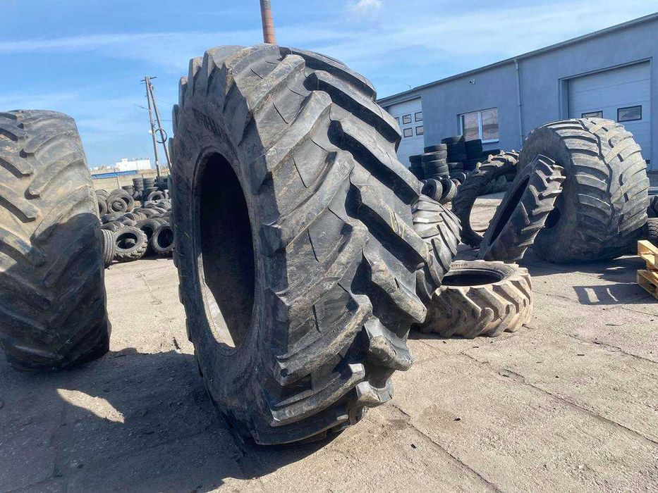 Opona używana VF 710/75r42 Trelleborg TM1000 Radial 90% Bieżnika