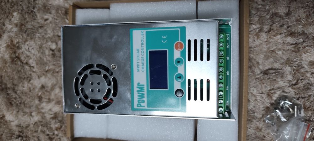 Carregador Solar Powmr 60A até 48V