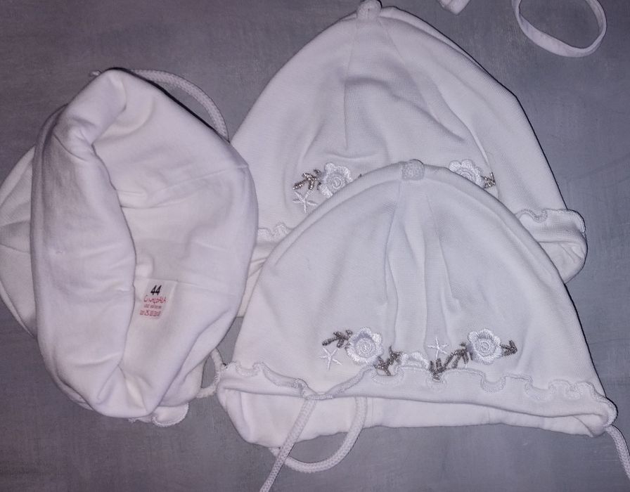 Czapeczka biała chrzest dziewczynka