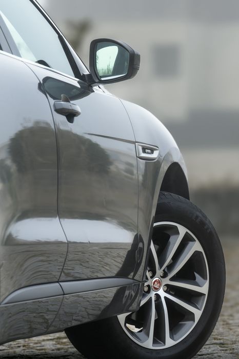 Jaguar F-Pace 2.0 R Sport AWD AUT