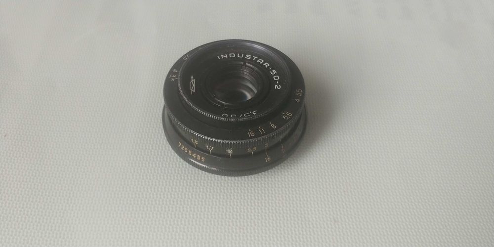 Продам об'єктив  Industar 50-2