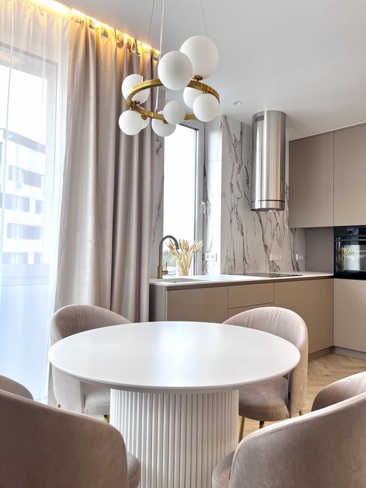 Двокімнатна квартира BLOSSOM apartment в ЖК Центральний 2