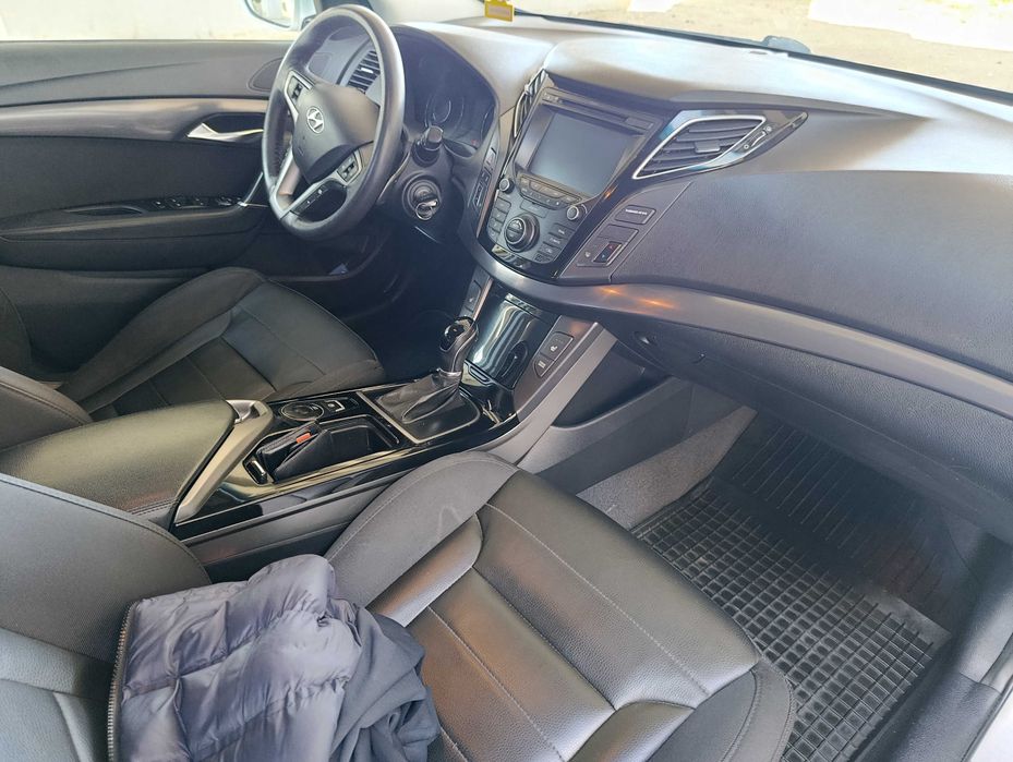 Hyundai i40 sedan automat
