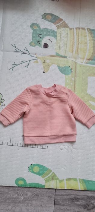 Костюмчик 0-3 міс. на дівчинку