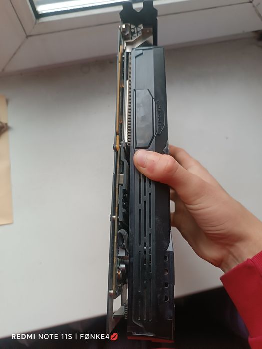 Відеокарта Inno3D GTX 1070 Ti iChill 8GB GDDR5 – потужність та стиль!