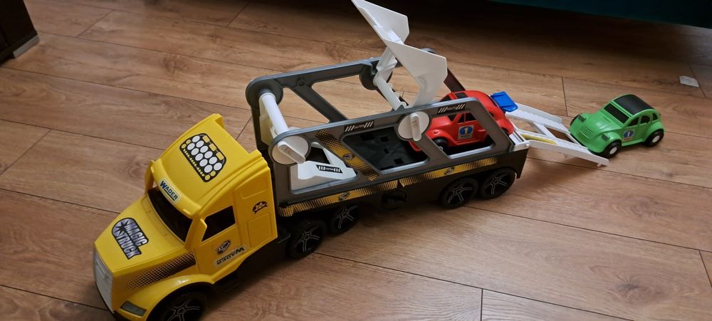 Laweta WADER Magic Truck Action