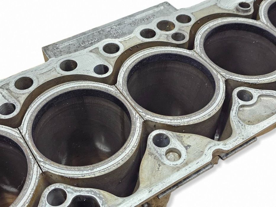 blok silnika d5244t15 volvo v60 s60 xc60 xc70 v70 s80 09487202