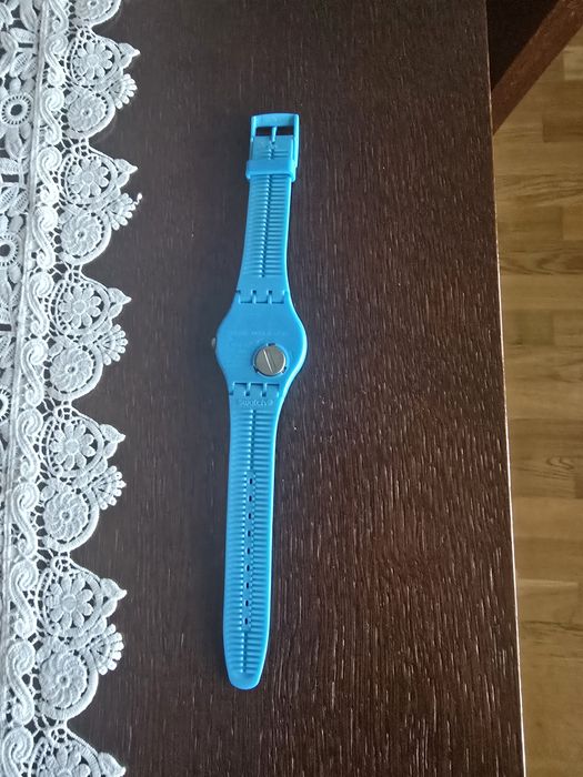 Zegarek szwajcarski swatch minimal niebieski