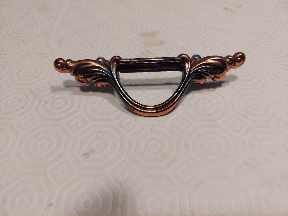 5 Door/Drawer Handles437073146041477121