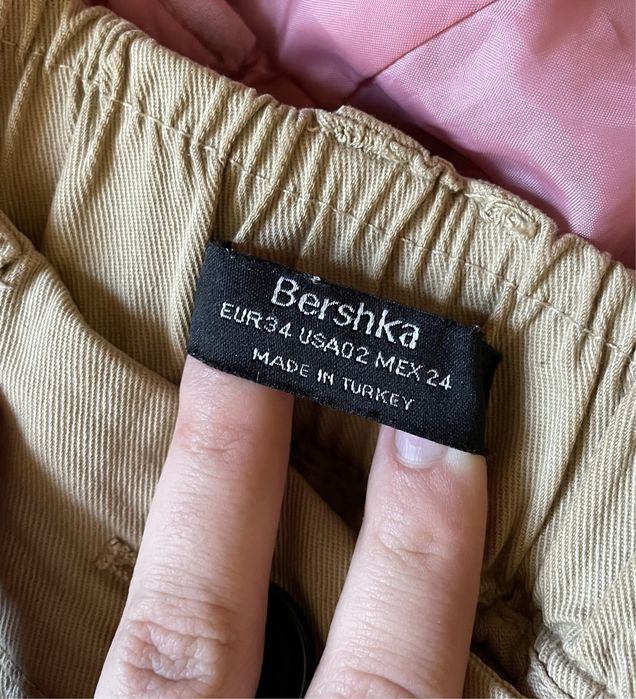 Карго штани жіночі bershka