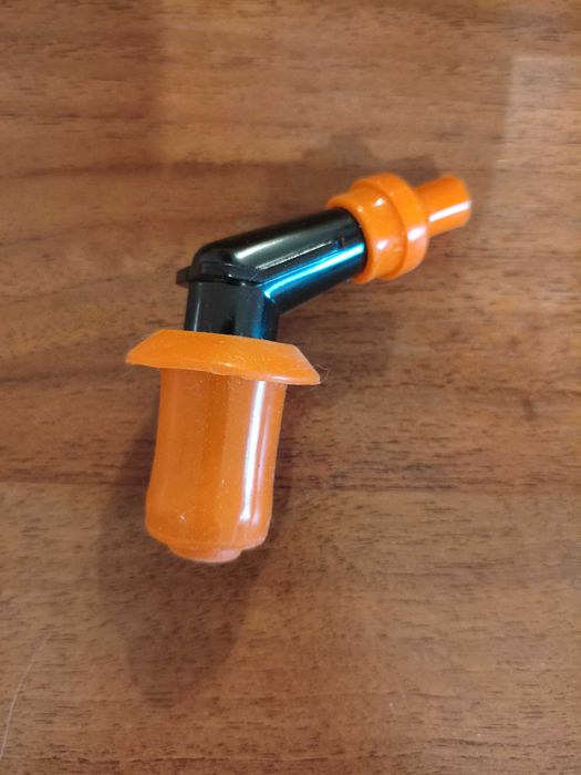 Силиконовый насвечник для 4-тактных скутеров и мотоциклов