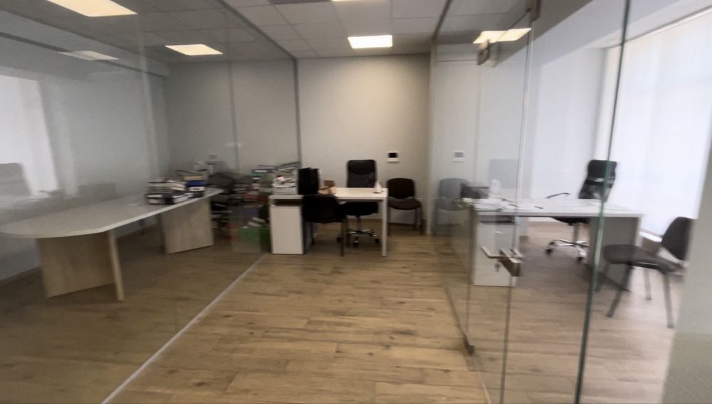 Сдам офисное помещение 130м2 ЖК Счастливый