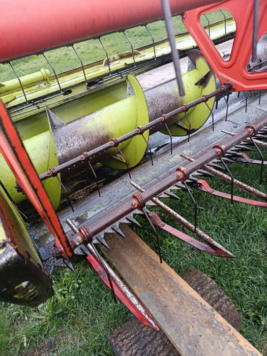 Свіжопривезений Claas Dominator 68