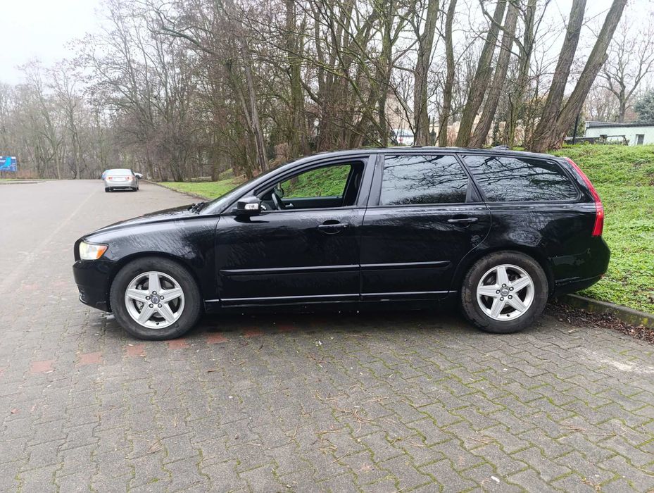Volvo v50 2.0d 2007r