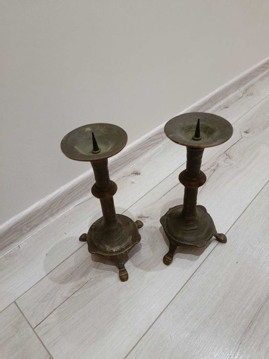 Świecznik lichtarz z brązu