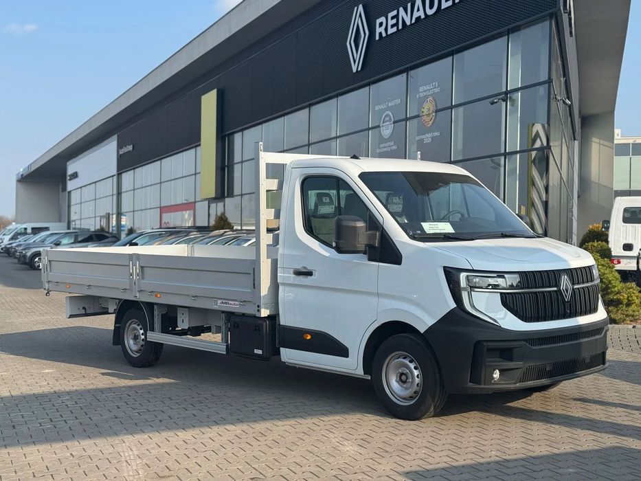 Renault Master  Master skrzynia 4500 x 2200 x 400