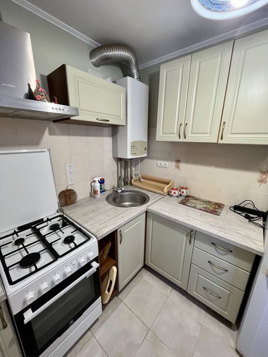 Оренда  2 к.к. з індивідуальним опаленням вул. Шосейна, Центр.