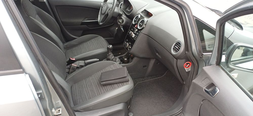 Opel Corsa 1.2 Benzyna 86km/Bogatsza Opcja/ Ładny Stan!