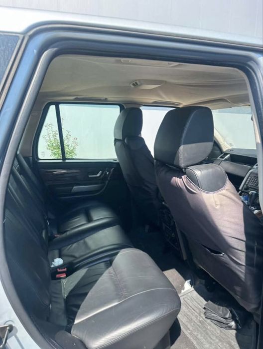 Ranger Rover Estrangeiro
