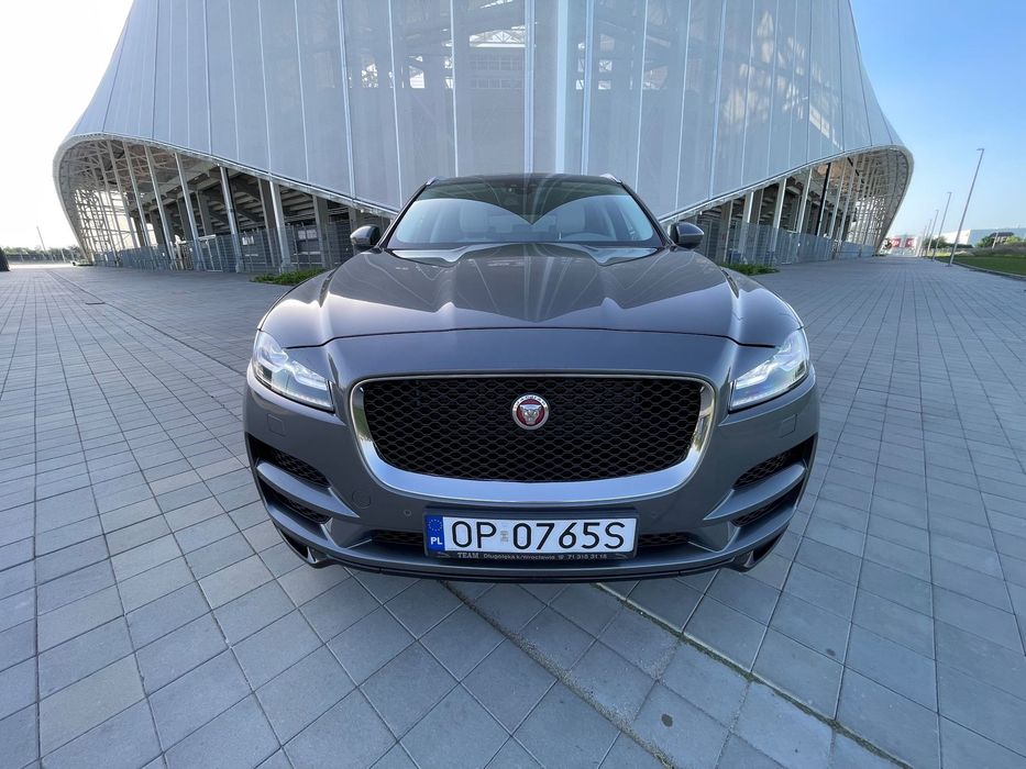 Jaguar F-Pace