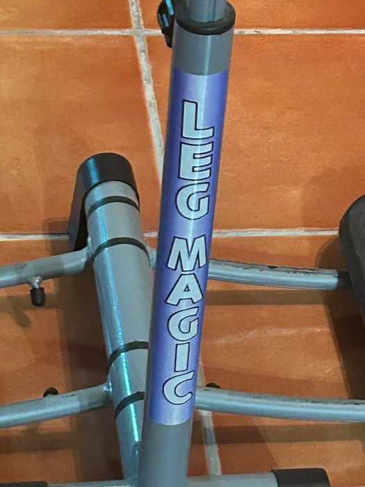 Aparelho de ginástica Leg Magic