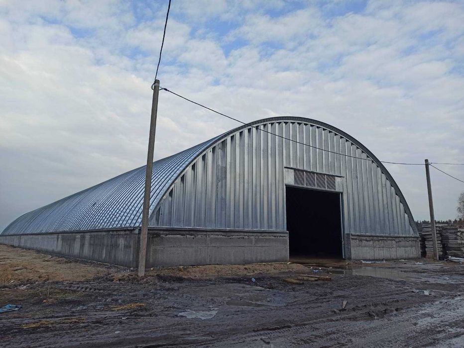 Продам новый склад 2000 м2. с участком. Торг.