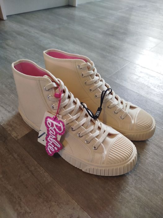 Ténis homem Zara X Barbie