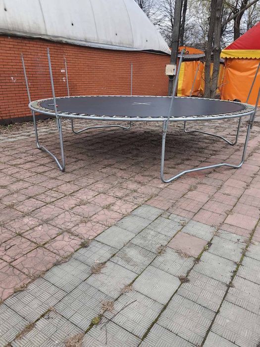 Батут  б / у 305 Данія на 150 кг