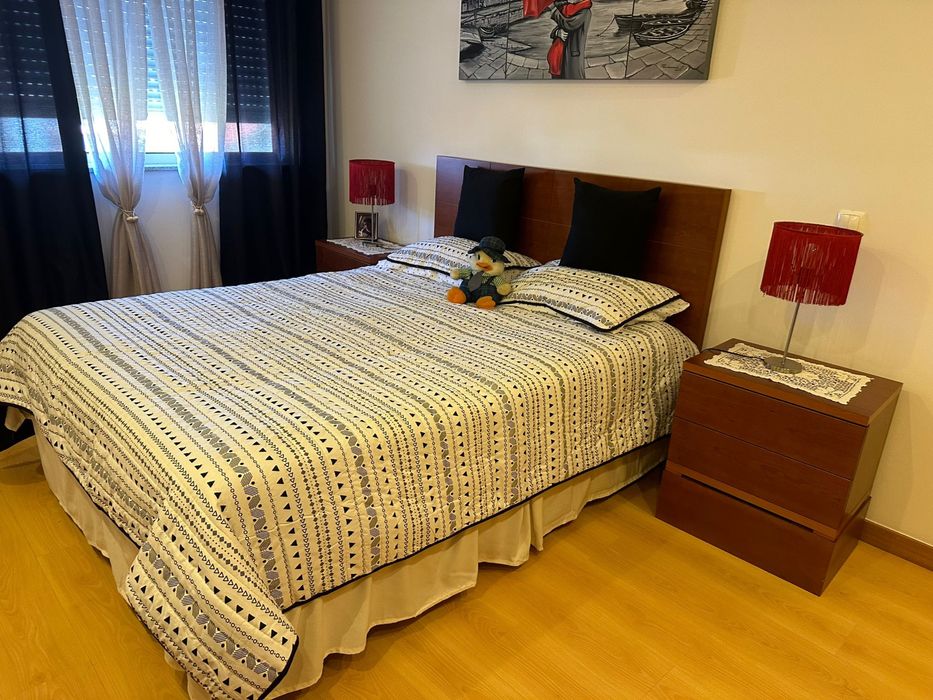 Imaculadas vendo duas mobilias de quarto como novas