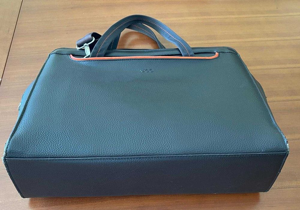 Mala para portátil - pele castanho escuro