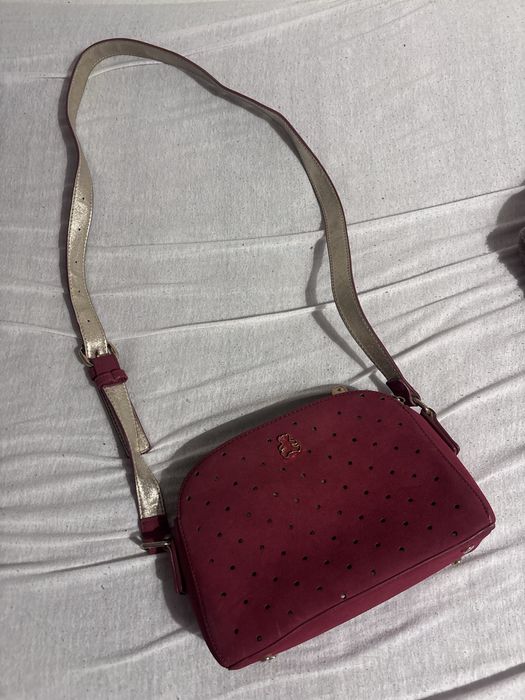 Elegancka ażurowa listonoszka