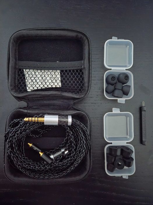 Cabo MMCX, ear tips e case para IEM/Auriculares Sennheiser IE200