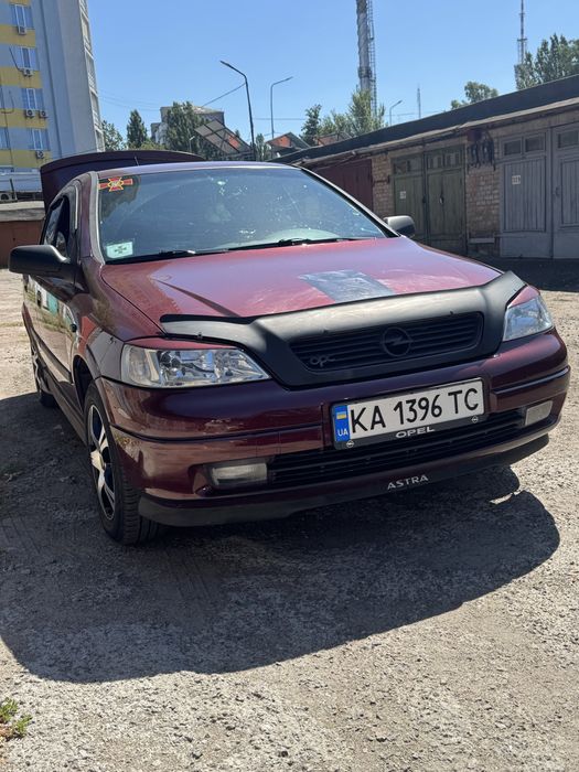 Продається доглянутий Opel Astra