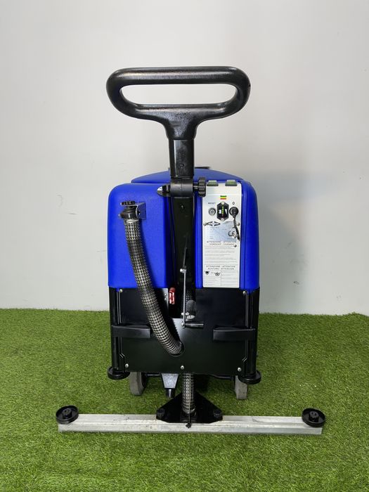 Hit ! Szorowarka akumulatorowa Climas CRYSTAL 495 LB / 24 V KARCHER