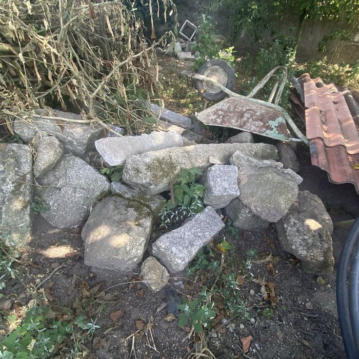 Pedra rustica ideal para muro