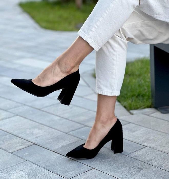 Замшевые туфли классика