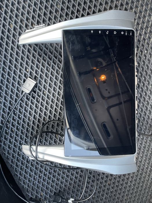 Продам Carplay Teyes CC3 10” 4/32gb