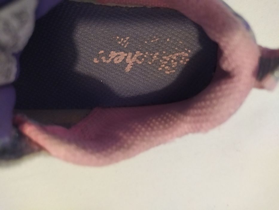 Sapatilhas SKECHERS. Tam. 21