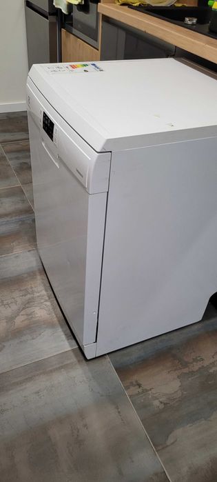 Máquina de lavar loiça Electrolux ESF5535LOW