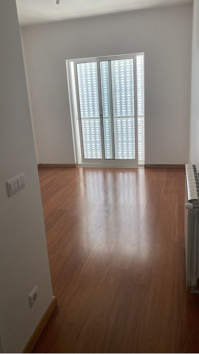 Fantastico Apartamento t3 Carapinheira para alugar
