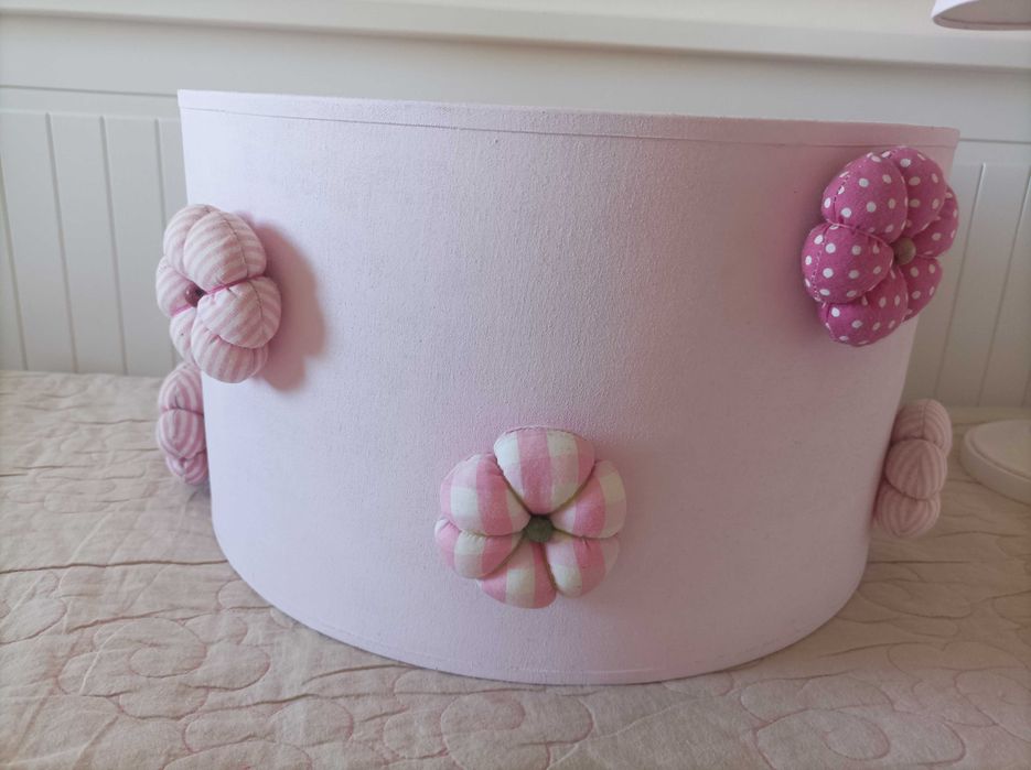 Candeeiro e Abat-jours Quarto de Criança