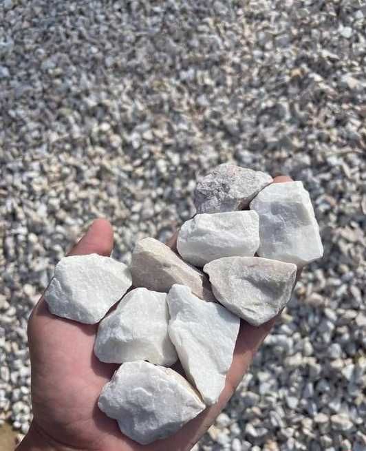 Grys Kremowy Perłowy Kamień Dekoracyjny Ogród Opaska Rabata Żwir