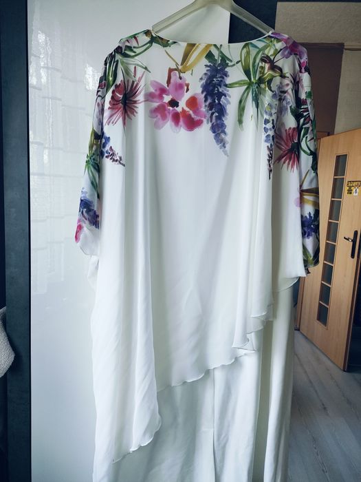 Sukienka biała duży rozmiar