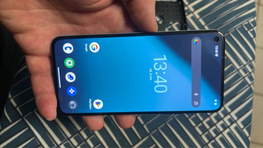 Pixel 5 8/128 gb неверлок.